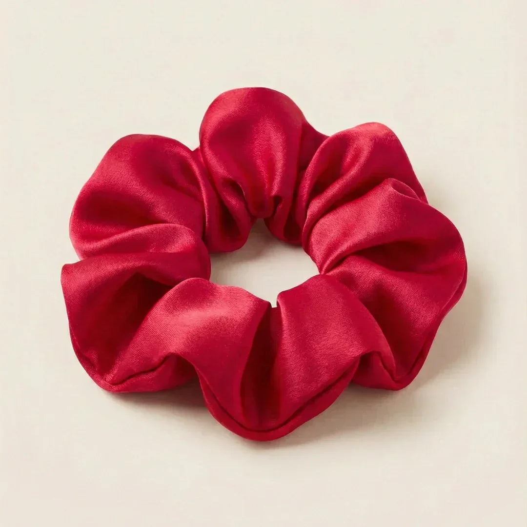 Silk Scrunchie "Elegant Red"