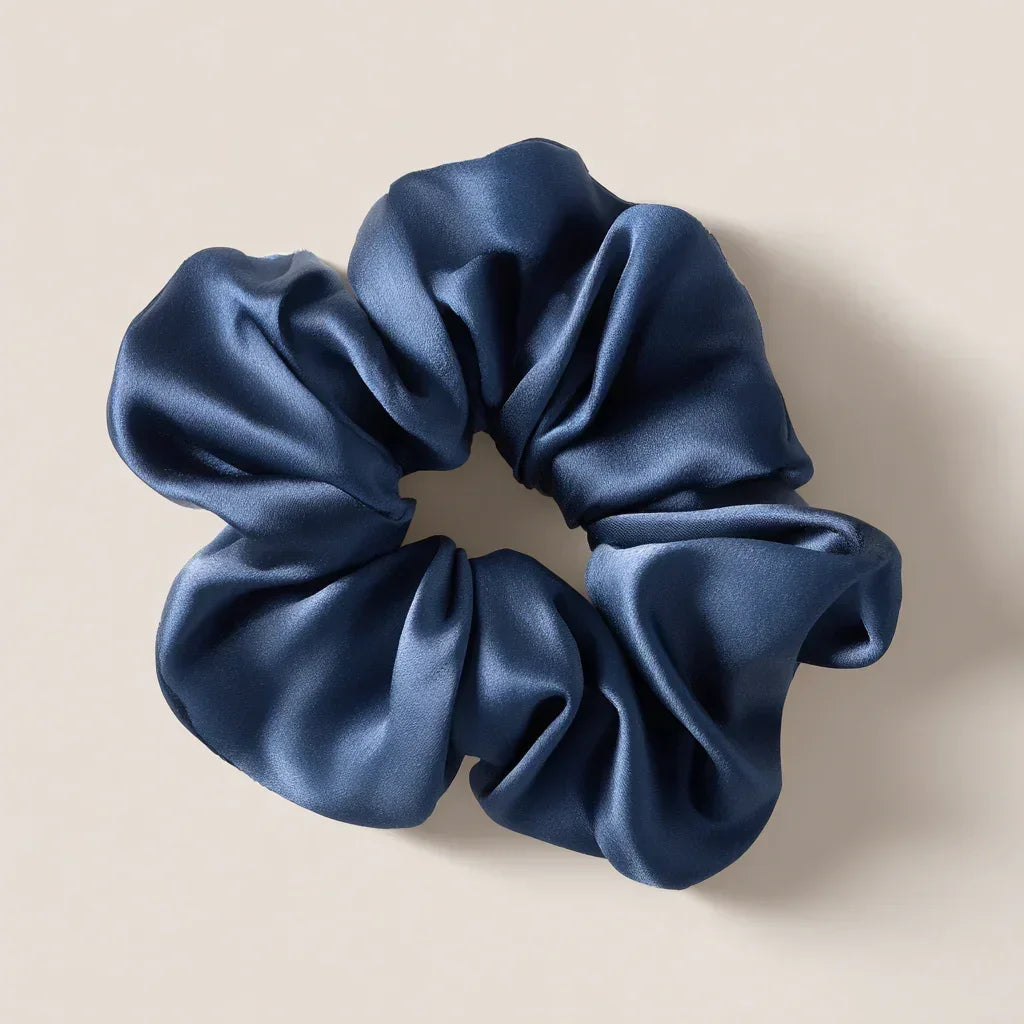 Silk Scrunchie "Sea Blue"